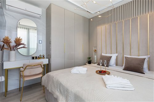 Foto 16 - Luxury Apartment by Renters Prestige