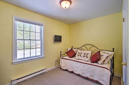 Photo 7 - Clean Condo w/ Loft 2 Mi to Windham Mountain Ski