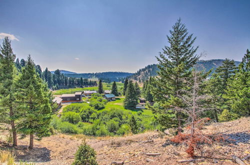 Foto 11 - Charming Montana Retreat w/ Mountain Views