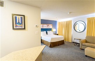Photo 3 - Philadelphia Suites-Extended Stay