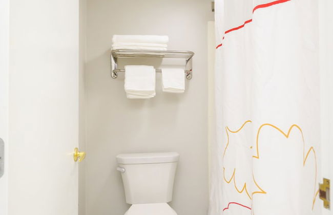 Philadelphia Suites-Extended Stay - Foto 11