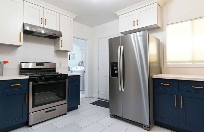 Immaculate 3bdr Private Bungalow, Walk to Beach! - Foto 11