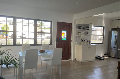 Photo 21 - Manhattan Beach Vacation House - For solo, pair, family and business travelers