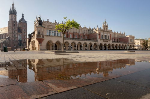 Photo 33 - Krakow Main Square Apartment by Renters