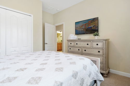 Photo 15 - 5 Bedroom at Storey Lake Orlando FL Close to Disney 4851