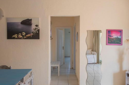 Foto 19 - Fantastico Baia de Bahas Residence one Bedroom Four Sleeps + Child Num0884