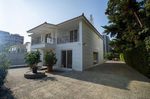 Foto 7 - Luxury 3-bedroom House in Central Glyfada