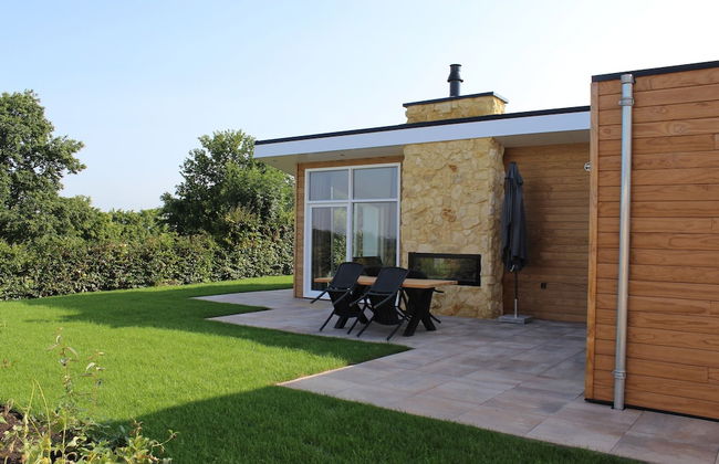 Cozy Garden Home w/ Fireplace - Foto 47