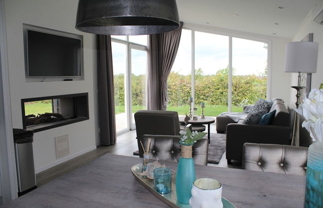 Cozy Garden Home w/ Fireplace - Foto 13