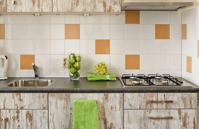 Detached Bungalow With a Dishwasher Near Leeuwarden - Foto 3