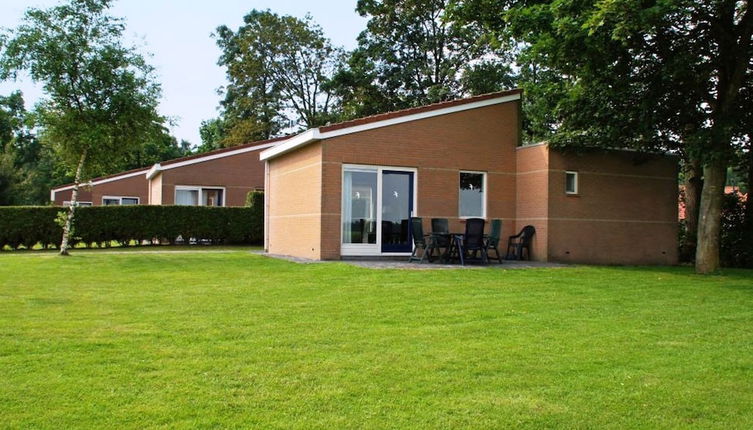 Foto 1 - Detached Bungalow With a Dishwasher Near Leeuwarden