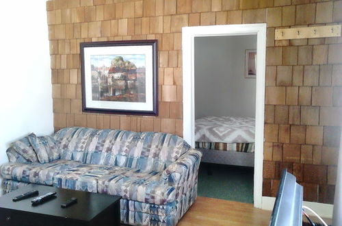 Photo 11 - Canora Home Rentals Holiday Cottage