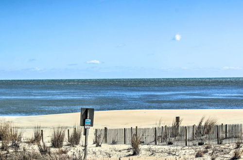 Foto 26 - Beachfront Ocean City Condo w/ Indoor Pool & Views