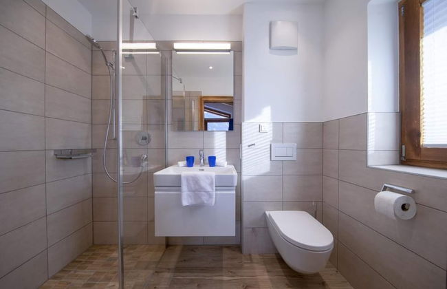 Alpine Chalet With Ski-in Access - Foto 18