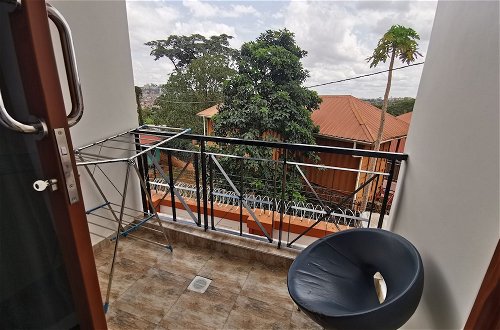 Photo 13 - Inviting 1-bed Apartment in Kampala