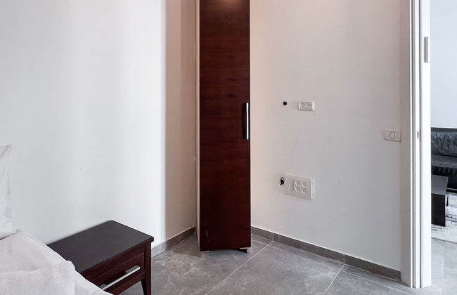 2 BR next to Old City with Patio by FeelHome - Photo 4