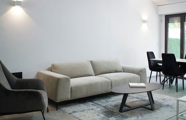 2 BR next to Old City with Patio by FeelHome - Photo 17