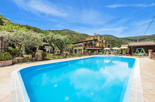 Photo 9 - Local Stone Cottage With Shared Pool