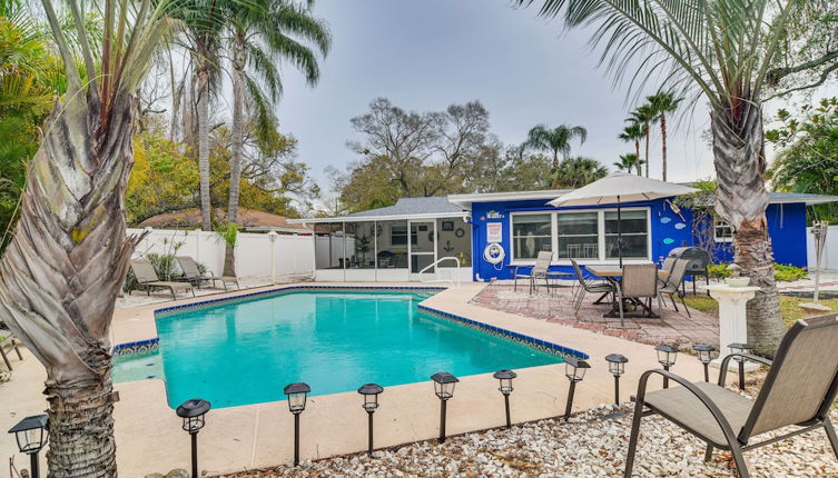 Photo 1 - Vibrant Largo Home: Heated Pool, Lake Views