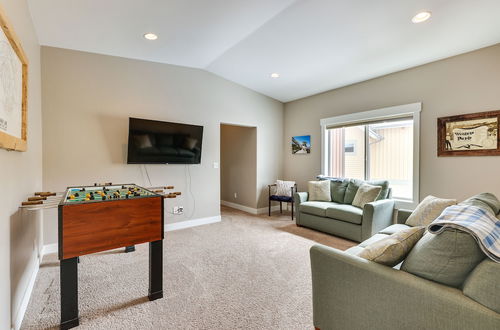 Photo 24 - Convenient Fraser Townhome w/ Hot Tub, Near Hikes