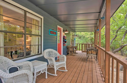 Foto 19 - Waterfront Getaway w/ Deck: Pet & Family Friendly