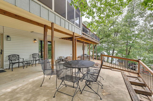 Photo 26 - Bella Vista Home w/ Kayaks & Deck on Loch Lomond