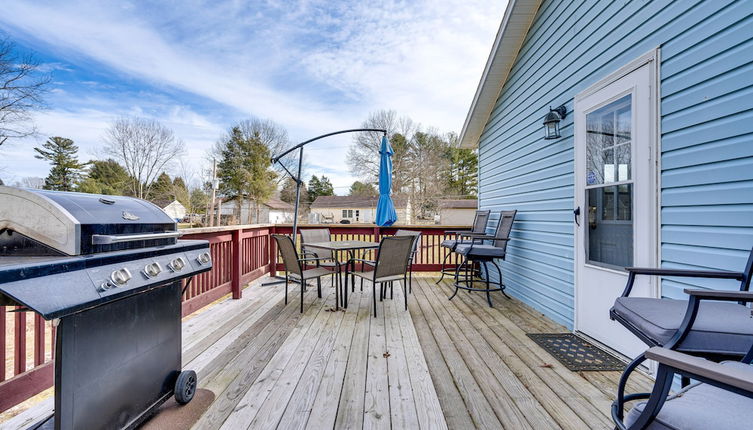 Photo 1 - Renovated Family House: Game Room, Deck & Hot Tub