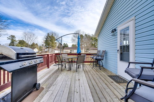 Photo 1 - Renovated Family House: Game Room, Deck & Hot Tub