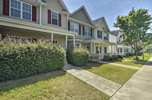 Photo 6 - Pet-friendly Family Townhome w/ Private Patio