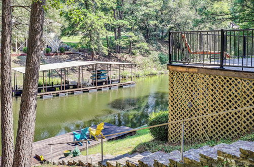 Photo 22 - Serene Lake Hamilton Hideaway w/ Private Dock