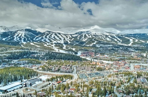 Photo 10 - 'snowdogs' Breck Condo w/ Fireplace: Walk to Lifts