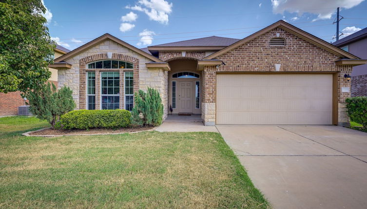 Photo 1 - Family-friendly Killeen Home With Covered Patio