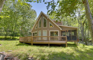 Photo 1 - Bushkill Mountain Getaway w/ Community Amenities