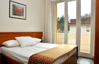 Photo 2 - Delightful Flat for 8 Guests in Bibione - Beahost