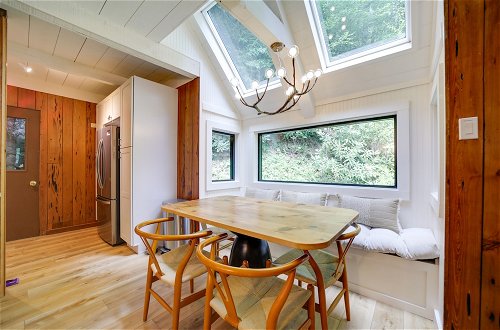 Foto 32 - Sapphire Treehouse Cabin w/ Views, Deck, Fireplace