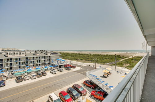 Photo 4 - Wildwood Condo: Ocean-view Balcony, Walk to Beach