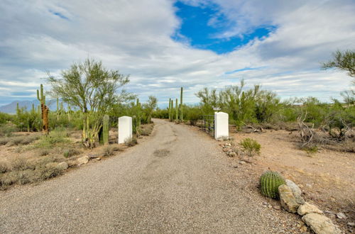 Photo 13 - Hollywood Hills of Tucson: 20 Acres, Pool, Hot Tub