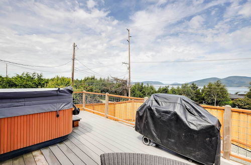 Photo 21 - Dog-friendly Anacortes Retreat w/ Shared Hot Tub