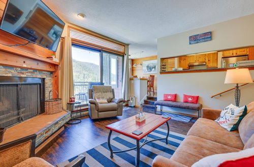 Photo 15 - Inviting Keystone Condo Rental w/ Private Balcony