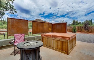 Foto 2 - Sedona Home w/ Private Hot Tub & Red Rock Views