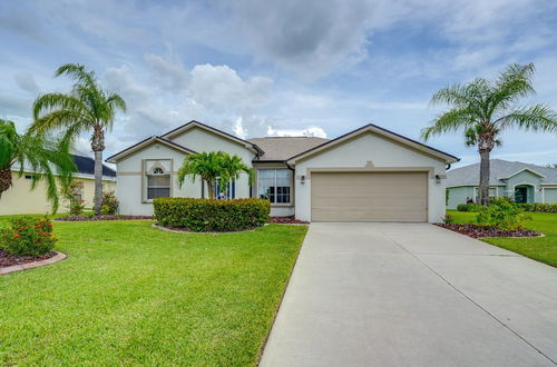 Foto 25 - Sunny Fort Myers Home w/ Heated Pool