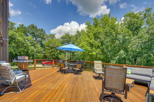 Photo 14 - Serene Pacific Getaway: Deck, Grill & Fire Pit