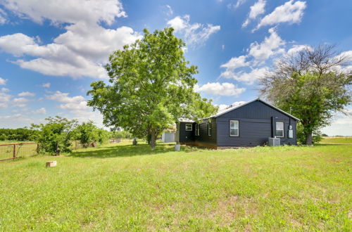 Foto 22 - Starlite Ranch: 2 Acres w/ Scenic Views, Near Waco