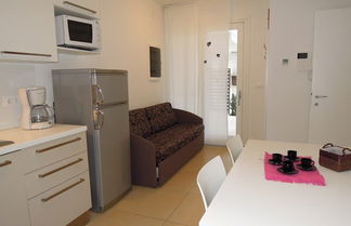 Photo 3 - Gracious Flat With Swimming Pool and Solarium