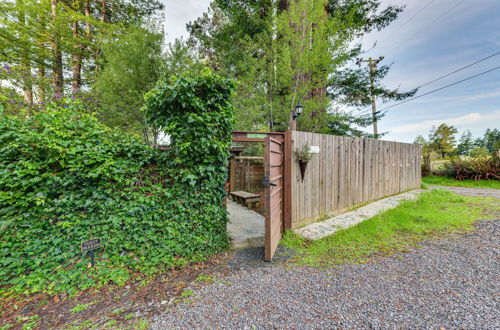 Photo 21 - Fort Bragg 'secret Garden' Cabin w/ Hot Tub, Views