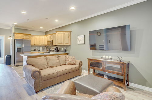 Photo 6 - Cozy Midway Condo w/ Golf Course & Mountain Views