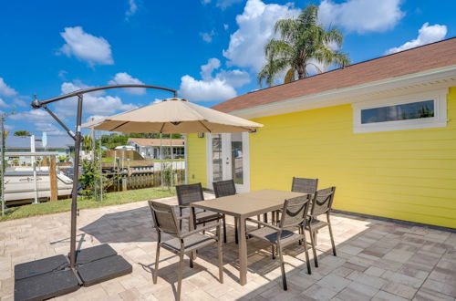 Photo 7 - Waterfront Jacksonville Retreat w/ Boat Dock