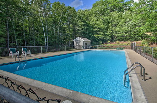 Photo 25 - Newly Renovated Bartlett Condo w/ Mountain Views