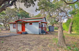 Photo 2 - Cabin in Helotes Hill Country ~ 9 Mi to Old Town