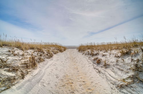 Photo 18 - Cozy Brigantine Condo, Steps to the Ocean